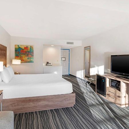 Best Western Posada Royale Hotel & Suites Сими Вали Екстериор снимка