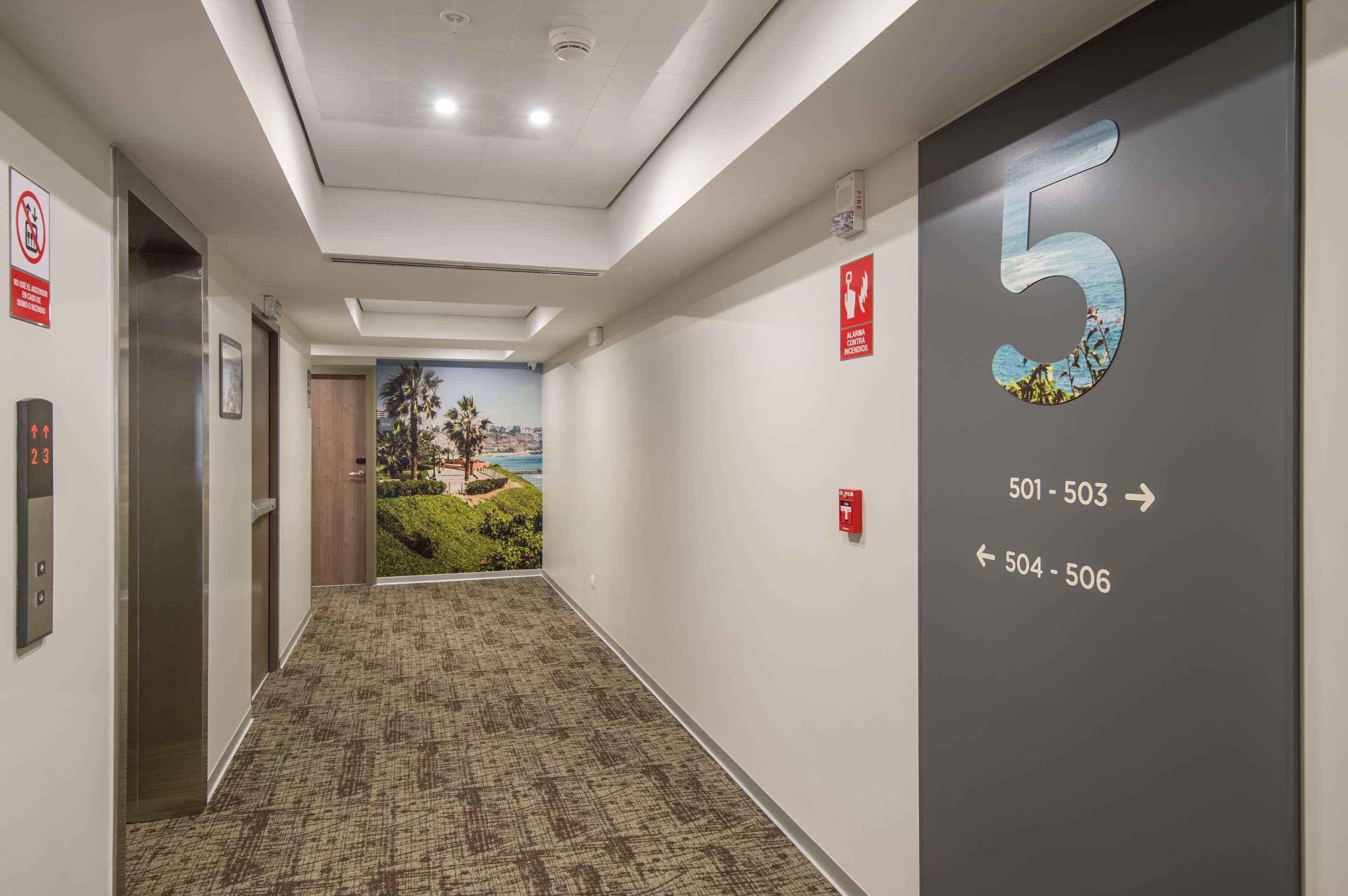 Best Western Posada Royale Hotel & Suites Сими Вали Екстериор снимка