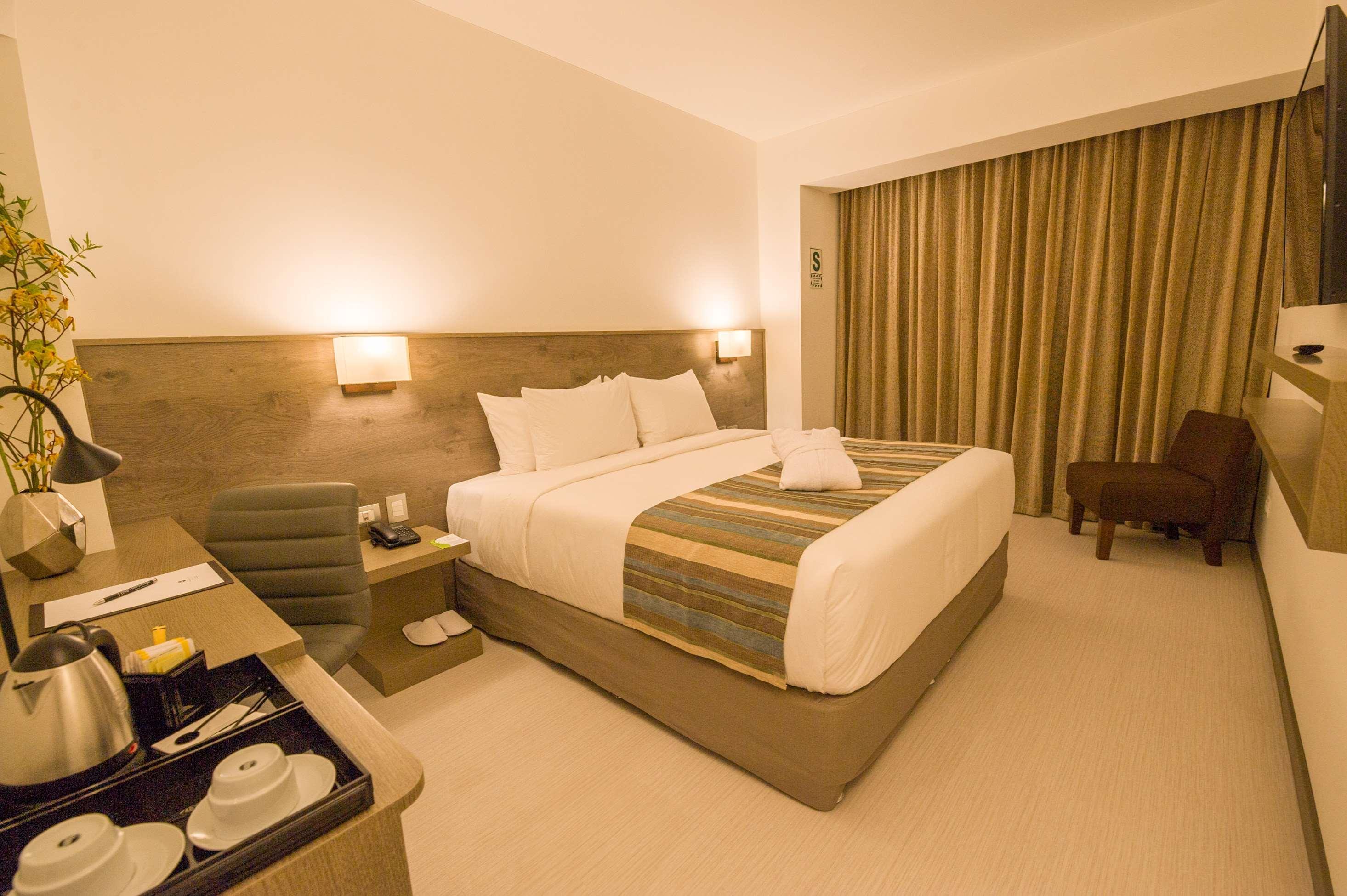 Best Western Posada Royale Hotel & Suites Сими Вали Екстериор снимка