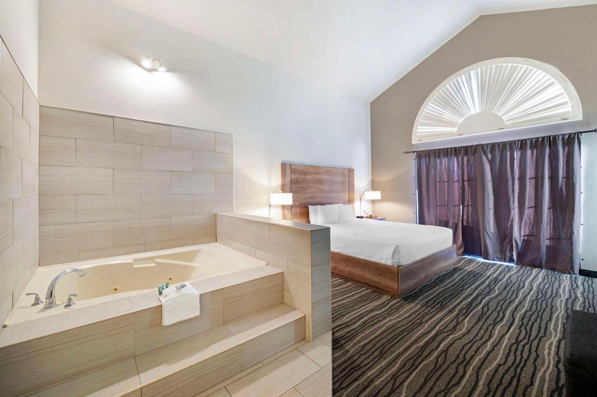 Best Western Posada Royale Hotel & Suites Сими Вали Екстериор снимка
